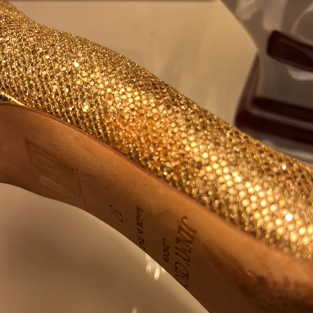 Jimmy Choo Golden Peep Toe Heel 37